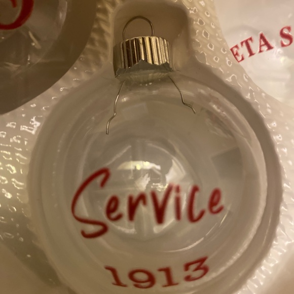 Delta Sigma Theta Sorority,Inc. Christmas ornaments 6 pack - Picture 4 of 7